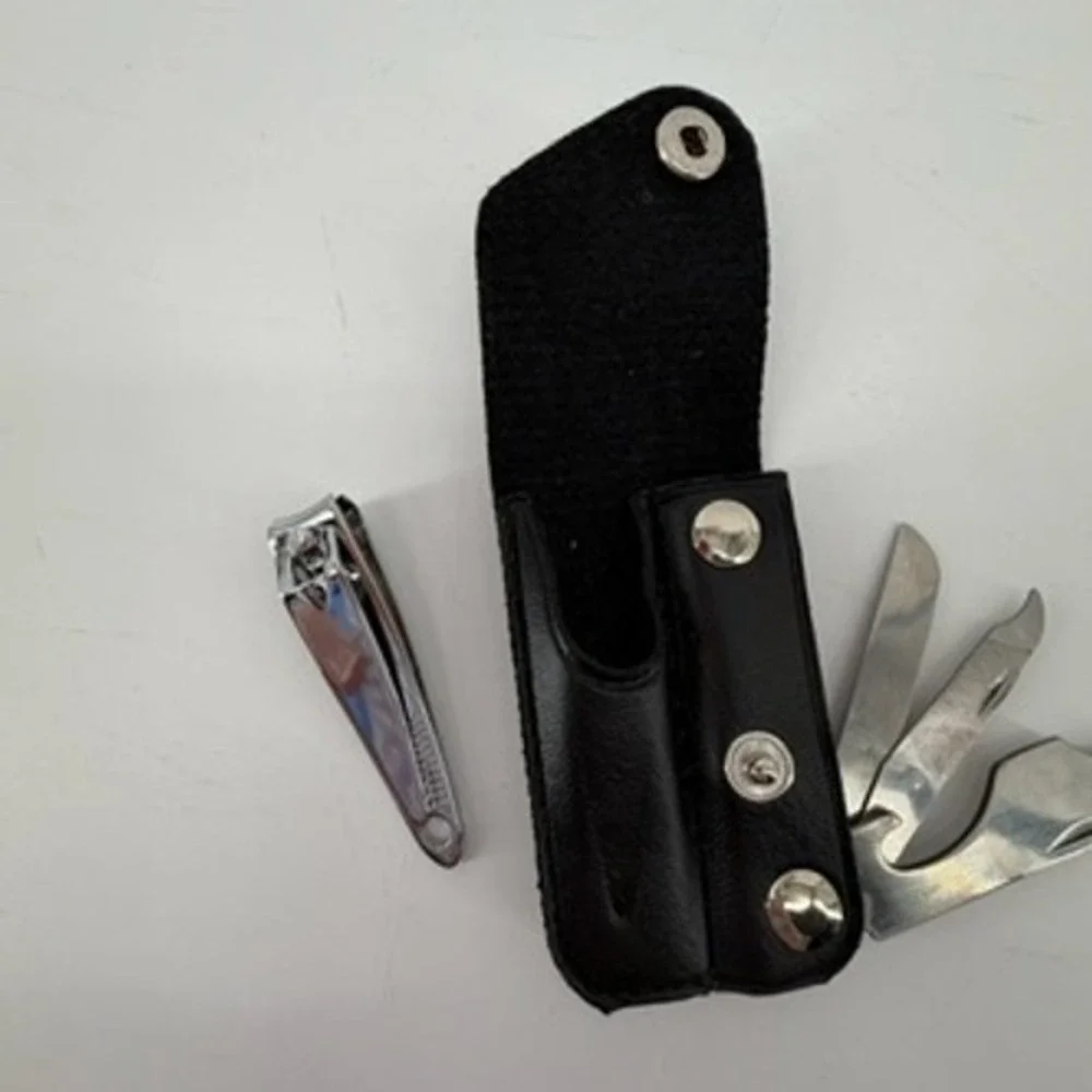 N/A compact manicure